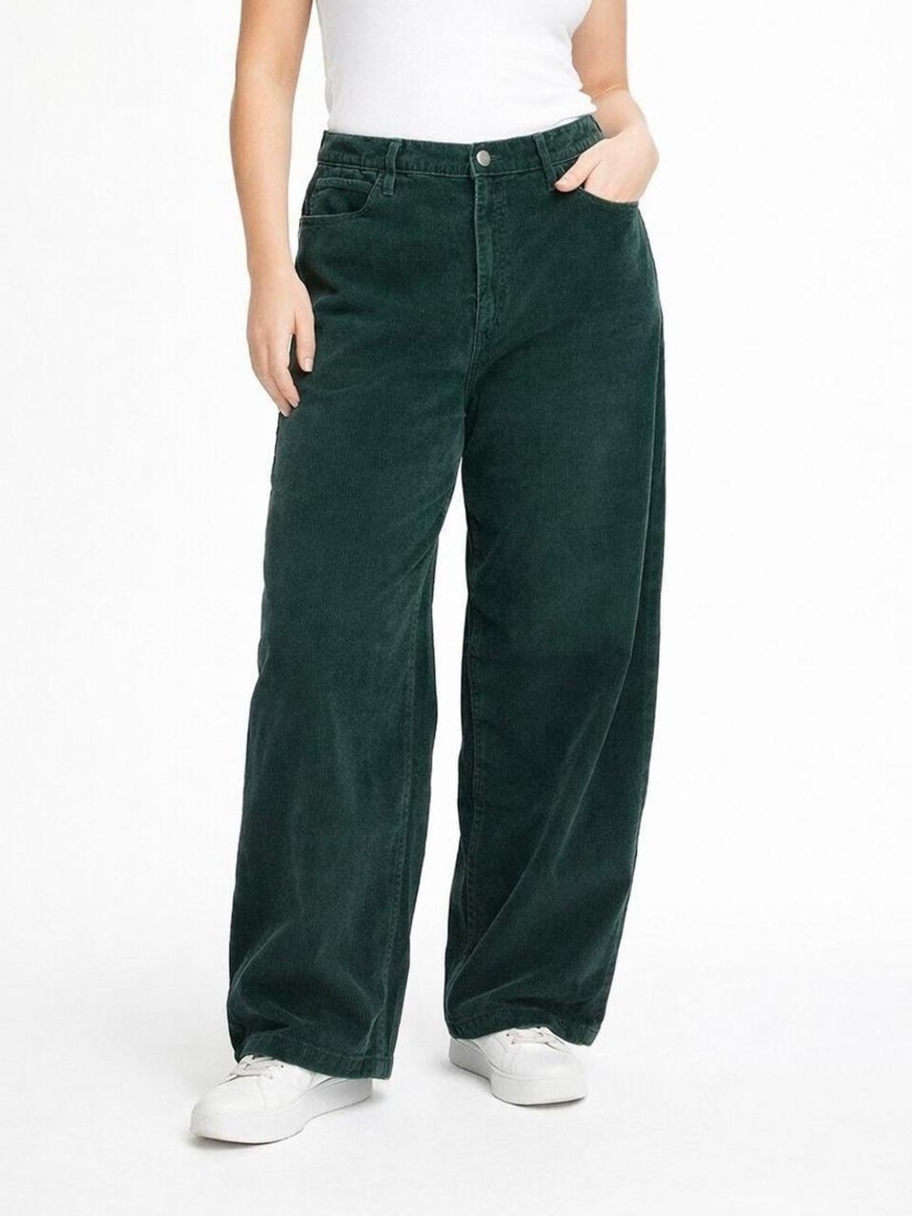 Brand: Levi’s | ‘94 Baggy Green Corduroy